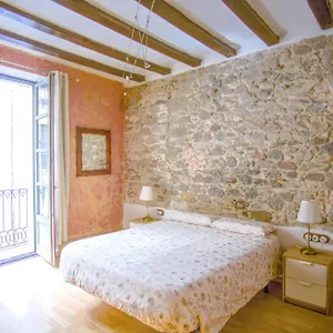 https://la-lleona-apartment.topcostabravahotels.com